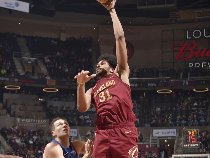 CLEVELAND, OH - JANUARY 31: Jarrett Allen #31 of the Cleveland Cavaliers shoots the ball during the game against the Detroit Pistons on January 31, 2024 at Rocket Mortgage FieldHouse in Cleveland, Ohio. NOTE TO USER: User expressly acknowledges and agrees that, by downloading and/or using this Photograph, user is consenting to the terms and conditions of the Getty Images License Agreement. Mandatory Copyright Notice: Copyright 2024 NBAE (Photo by David Liam Kyle/NBAE via Getty Images)