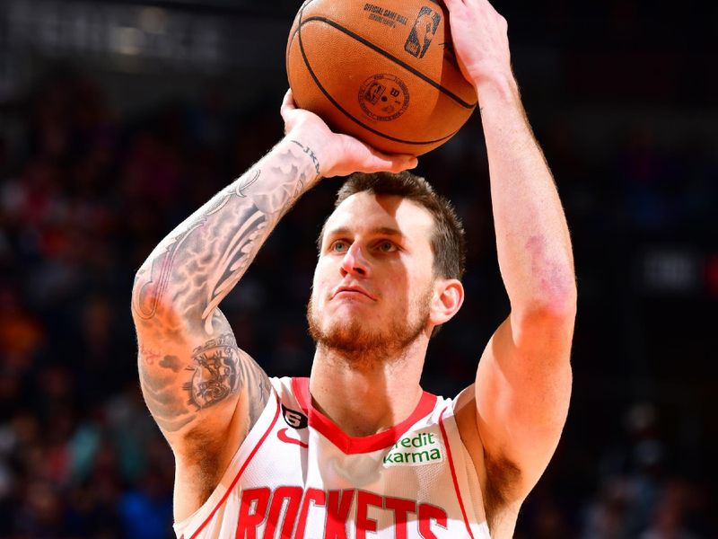 PHOENIX, AZ - OCTOBER 30: Garrison Mathews #25 of the Houston Rockets shoots the ball during the game against the Phoenix Suns on October 30, 2022 at Footprint Center in Phoenix, Arizona. NOTE TO USER: User expressly acknowledges and agrees that, by downloading and or using this photograph, user is consenting to the terms and conditions of the Getty Images License Agreement. Mandatory Copyright Notice: Copyright 2022 NBAE (Photo by Barry Gossage/NBAE via Getty Images)