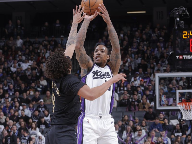 SACRAMENTO, CA - MARCH 19:   DeMar DeRozan #10 of the Sacramento Kings shoots the ball during the game against the Cleveland Cavaliers on March 19, 2025 at Golden 1 Center in Sacramento, California. NOTE TO USER: User expressly acknowledges and agrees that, by downloading and or using this Photograph, user is consenting to the terms and conditions of the Getty Images License Agreement. Mandatory Copyright Notice: Copyright 2025 NBAE (Photo by Rocky Widner/NBAE via Getty Images)