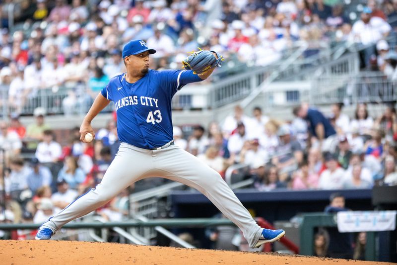 Sep 29, 2024; Cumberland, Georgia, USA; Kansas City Royals pitcher Carlos Hernández (43) pitches the ball against the Atlanta Braves during the sixth inning at Truist Park. Mandatory Credit: Jordan Godfree-Imagn Images