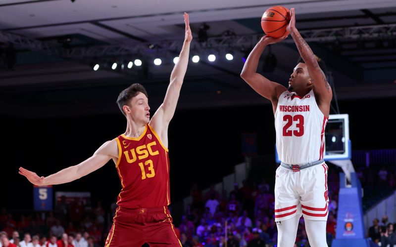 Wisconsin Badgers Edge Out USC Trojans in Men's Basketball at Imperial Arena