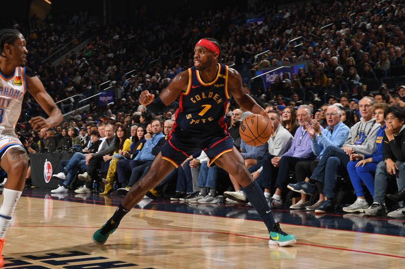 SAN FRANCISCO, CA - NOVEMBER 27: Buddy Hield #7 of the Golden State Warriors dribbles the ball during the game against the Oklahoma City Thunder on November 27, 2024 at Chase Center in San Francisco, California. NOTE TO USER: User expressly acknowledges and agrees that, by downloading and or using this photograph, user is consenting to the terms and conditions of Getty Images License Agreement. Mandatory Copyright Notice: Copyright 2024 NBAE (Photo by Noah Graham/NBAE via Getty Images)