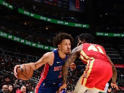 ATLANTA, GA - DECEMBER 18: Cade Cunningham #2 of the Detroit Pistons goes to the basket during the game on December 18, 2023 at State Farm Arena in Atlanta, Georgia.  NOTE TO USER: User expressly acknowledges and agrees that, by downloading and/or using this Photograph, user is consenting to the terms and conditions of the Getty Images License Agreement. Mandatory Copyright Notice: Copyright 2023 NBAE (Photo by Scott Cunningham/NBAE via Getty Images)