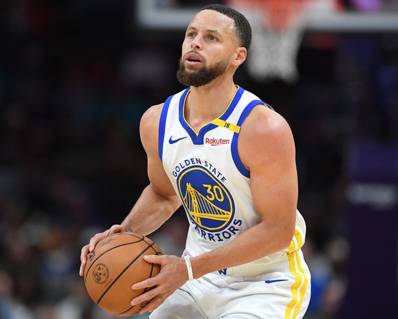 CHARLOTTE, NC - MARCH 3: Stephen Curry #30 of the Golden State Warriors looks on during the game against the Charlotte Hornets on March 3, 2025 at Spectrum Center in Charlotte, North Carolina. NOTE TO USER: User expressly acknowledges and agrees that, by downloading and or using this photograph, User is consenting to the terms and conditions of the Getty Images License Agreement. Mandatory Copyright Notice: Copyright 2025 NBAE (Photo by Erin Mizelle/NBAE via Getty Images)