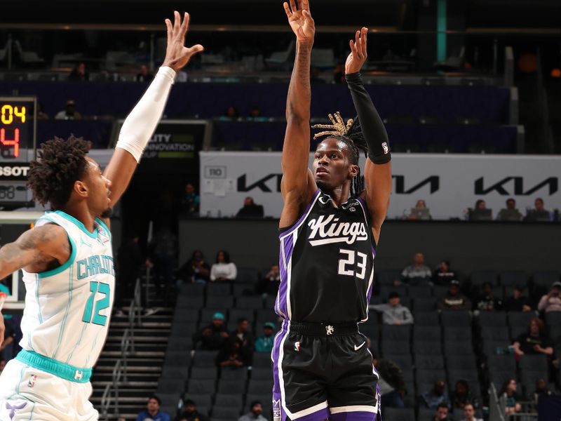 CHARLOTTE, NC - JANUARY 10: Keon Ellis #23 of the Sacramento Kings shoots the ball during the game against the Charlotte Hornets on January 10, 2024 at Spectrum Center in Charlotte, North Carolina. NOTE TO USER: User expressly acknowledges and agrees that, by downloading and or using this photograph, User is consenting to the terms and conditions of the Getty Images License Agreement. Mandatory Copyright Notice: Copyright 2024 NBAE (Photo by Kent Smith/NBAE via Getty Images)