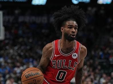 DALLAS, TX - NOVEMBER 1: Coby White #0 of the Chicago Bulls dribbles the ball during the game against the Dallas Mavericks on November 1, 2023 at the American Airlines Center in Dallas, Texas. NOTE TO USER: User expressly acknowledges and agrees that, by downloading and or using this photograph, User is consenting to the terms and conditions of the Getty Images License Agreement. Mandatory Copyright Notice: Copyright 2023 NBAE (Photo by Glenn James/NBAE via Getty Images)