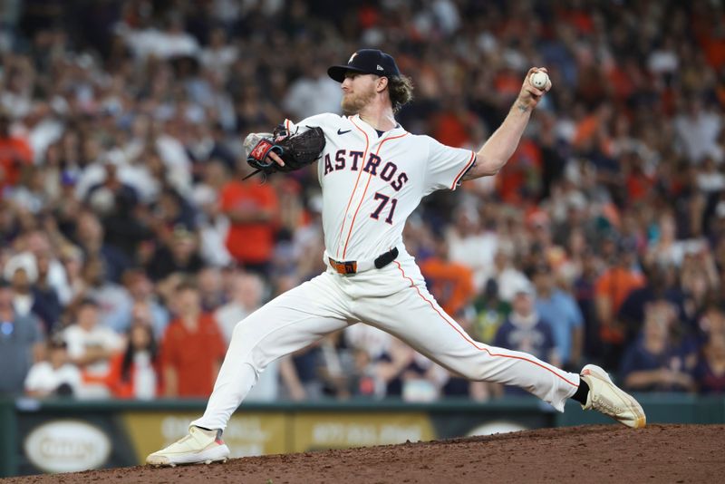 May 24, 2025; Houston, Texas, USA; Houston Astros relief pitcher Josh Hader (71) delivers a pitch during the ninth inning against the Seattle Mariners at Daikin Park. Mandatory Credit: Troy Taormina-Imagn Images