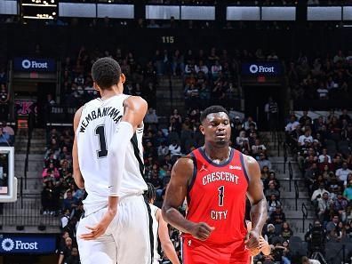 SAN ANTONIO, TX - DECEMBER 17: Zion Williamson #1 of the New Orleans Pelicans looks on during the game against the San Antonio Spurs on December 17, 2023 at the Frost Bank Center in San Antonio, Texas. NOTE TO USER: User expressly acknowledges and agrees that, by downloading and or using this photograph, user is consenting to the terms and conditions of the Getty Images License Agreement. Mandatory Copyright Notice: Copyright 2023 NBAE (Photos by Michael Gonzales/NBAE via Getty Images)