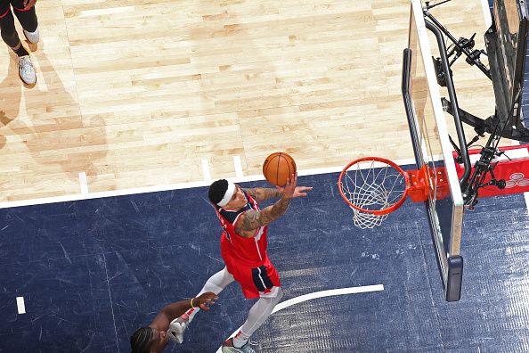 WASHINGTON, DC -? DECEMBER 31: Kyle Kuzma #33 of the Washington Wizards shoots the ball during the game against the Atlanta Hawks on December 31, 2023 at Capital One Arena in Washington, DC. NOTE TO USER: User expressly acknowledges and agrees that, by downloading and or using this Photograph, user is consenting to the terms and conditions of the Getty Images License Agreement. Mandatory Copyright Notice: Copyright 2023 NBAE (Photo by Stephen Gosling/NBAE via Getty Images)