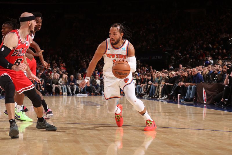 NEW YORK, NY - JANUARY 3: Jalen Brunson #11 of the New York Knicks drives to the basket during the game against the Chicago Bulls on January 3, 2024 at Madison Square Garden in New York City, New York.  NOTE TO USER: User expressly acknowledges and agrees that, by downloading and or using this photograph, User is consenting to the terms and conditions of the Getty Images License Agreement. Mandatory Copyright Notice: Copyright 2024 NBAE  (Photo by Nathaniel S. Butler/NBAE via Getty Images)