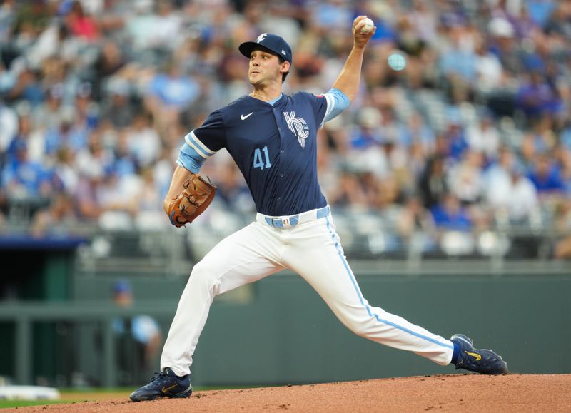 Jun 7, 2024; Kansas City, Missouri, USA; Kansas City Royals starting pitcher Daniel Lynch IV (41) pitches during the first inning against the Seattle Mariners at Kauffman Stadium. Mandatory Credit: Jay Biggerstaff-USA TODAY Sports