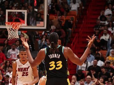 MIAMI, FL - DECEMBER 2: Myles Turner #33 of the Indiana Pacers celebrates during the game against the Miami Heat on December 2, 2023 at Kaseya Center in Miami, Florida. NOTE TO USER: User expressly acknowledges and agrees that, by downloading and or using this Photograph, user is consenting to the terms and conditions of the Getty Images License Agreement. Mandatory Copyright Notice: Copyright 2023 NBAE (Photo by Issac Baldizon/NBAE via Getty Images)