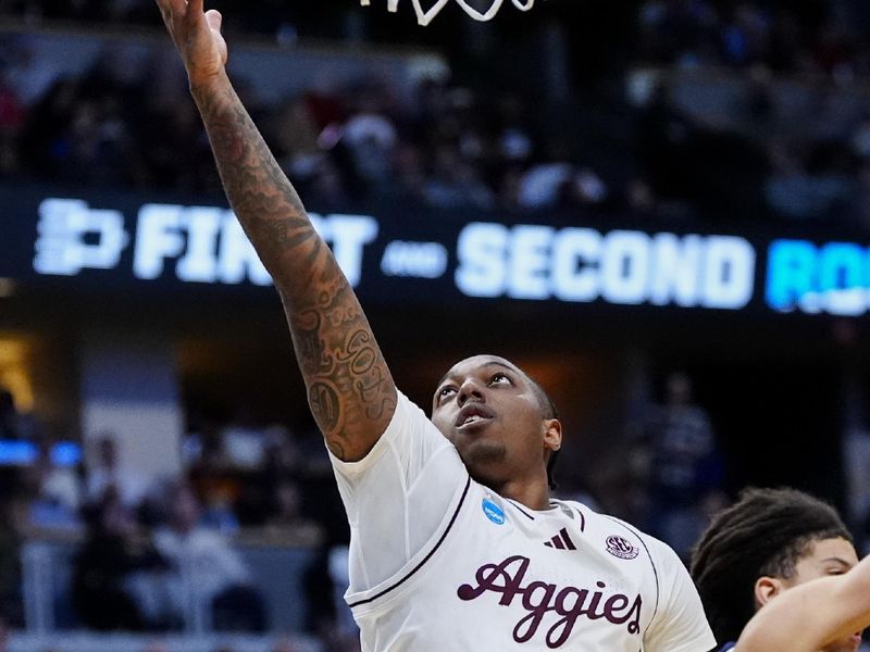 Texas A&M Aggies Navigate Through Yale Bulldogs in NCAA Post-Season Showdown