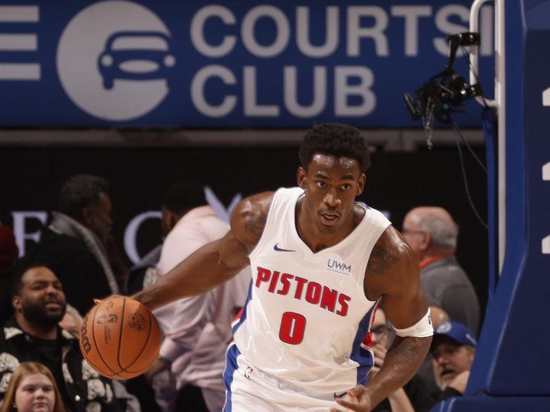 DETROIT, MI - JANUARY 10:  Jalen Duren #0 of the Detroit Pistons handles the ball during the game against the San Antonio Spurs on January 10, 2024 at Little Caesars Arena in Detroit, Michigan. NOTE TO USER: User expressly acknowledges and agrees that, by downloading and/or using this photograph, User is consenting to the terms and conditions of the Getty Images License Agreement. Mandatory Copyright Notice: Copyright 2024 NBAE (Photo by Brian Sevald/NBAE via Getty Images)