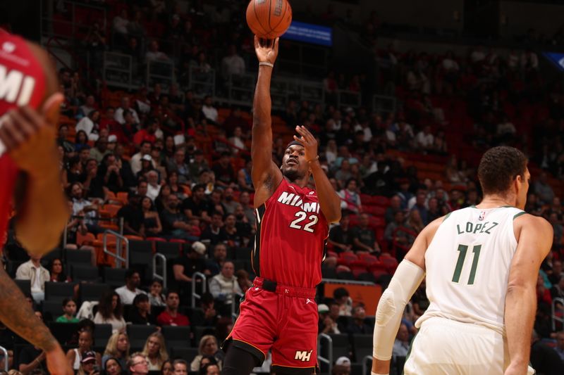 MIAMI, FL - NOVEMBER 26: Jimmy Butler #22 of the Miami Heat shoots the ball during the game against the Milwaukee Bucks during the Emirates NBA Cup game on November 26, 2024 at Kaseya Center in Miami, Florida. NOTE TO USER: User expressly acknowledges and agrees that, by downloading and or using this Photograph, user is consenting to the terms and conditions of the Getty Images License Agreement. Mandatory Copyright Notice: Copyright 2024 NBAE (Photo by Issac Baldizon/NBAE via Getty Images)