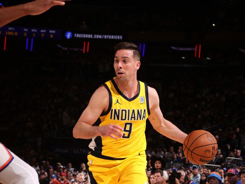 NEW YORK, NY - MAY 23: T.J. McConnell #9 of the Indiana Pacers handles the ball during the game against the New York Knicks during Game 2 of the 2025 Eastern Conference Finals on May 23, 2025 at Madison Square Garden in New York City, New York. NOTE TO USER: User expressly acknowledges and agrees that, by downloading and or using this photograph, User is consenting to the terms and conditions of the Getty Images License Agreement. Mandatory Copyright Notice: Copyright 2025 NBAE(Photo by Nathaniel S. Butler/NBAE via Getty Images)