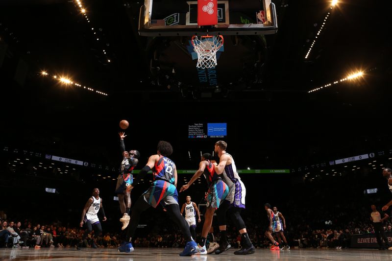 BROOKLYN, NY - APRIL 7: Dennis Schroder #17 of the Brooklyn Nets grabs a rebound during the game against the Sacramento Kings on April 7, 2024 at Barclays Center in Brooklyn, New York. NOTE TO USER: User expressly acknowledges and agrees that, by downloading and or using this Photograph, user is consenting to the terms and conditions of the Getty Images License Agreement. Mandatory Copyright Notice: Copyright 2024 NBAE (Photo by Nathaniel S. Butler/NBAE via Getty Images)