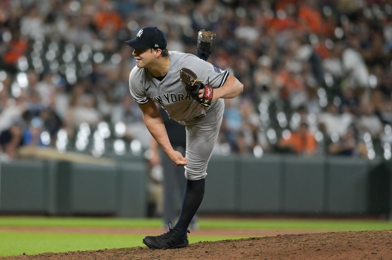 Jul 28, 2023; Baltimore, Maryland, USA; New York Yankees relief pitcher Tommy Kahnle (41) throws a ninth inning pitch against the Baltimore Orioles  at Oriole Park at Camden Yards. Mandatory Credit: Tommy Gilligan-USA TODAY Sports