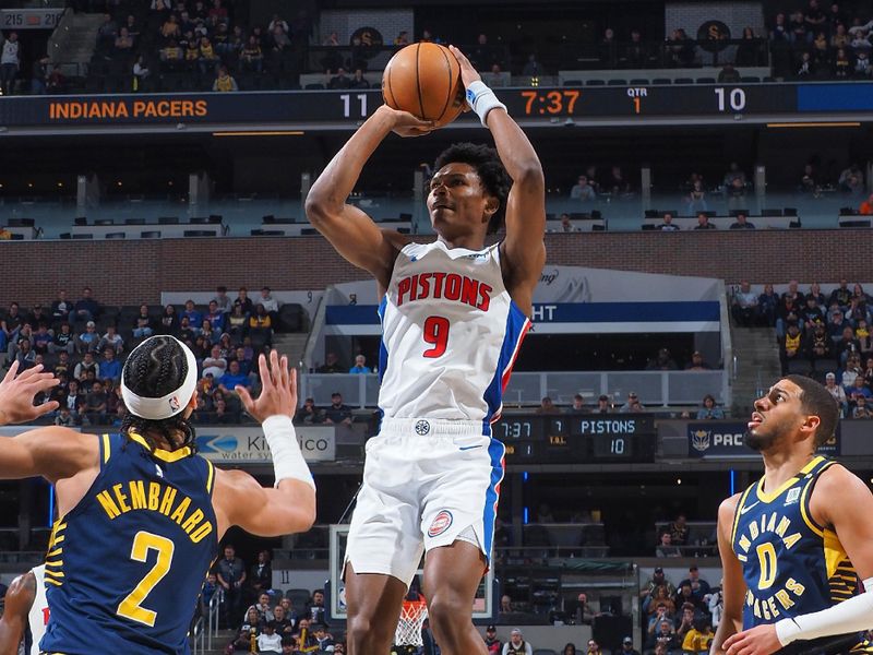 INDIANAPOLIS, IN - FEBRUARY 22:  Ausar Thompson #9 of the Detroit Pistons shoots the ball during the game on February 22, 2024 at Gainbridge Fieldhouse in Indianapolis, Indiana. NOTE TO USER: User expressly acknowledges and agrees that, by downloading and or using this Photograph, user is consenting to the terms and conditions of the Getty Images License Agreement. Mandatory Copyright Notice: Copyright 2024 NBAE (Photo by Ron Hoskins/NBAE via Getty Images)