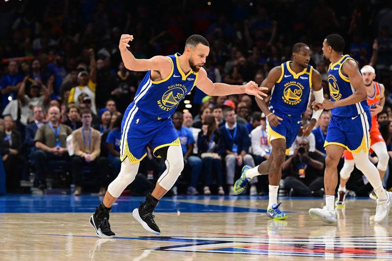 OKLAHOMA CITY, OKLAHOMA - NOVEMBER 10: Stephen Curry #30 of the Golden State Warriors celebrates scoring during the second half against the Oklahoma City Thunder at Paycom Center on November 10, 2024 in Oklahoma City, Oklahoma. NOTE TO USER: User expressly acknowledges and agrees that, by downloading and or using this photograph, User is consenting to the terms and conditions of the Getty Images License Agreement. (Photo by Joshua Gateley/Getty Images)