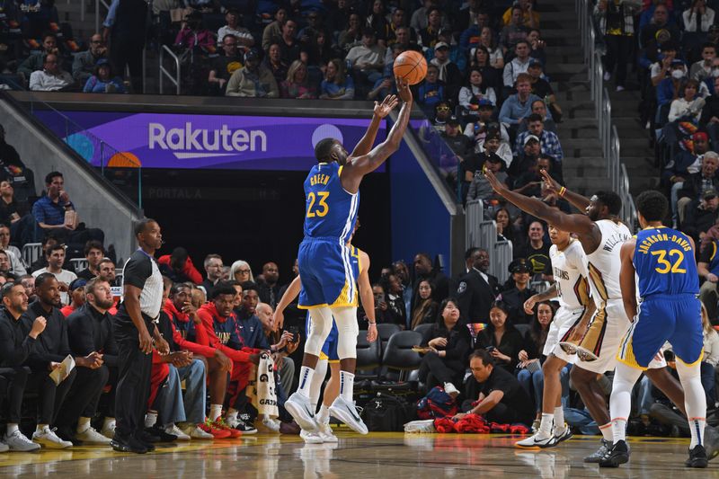 SAN FRANCISCO, CA - OCTOBER 30: Draymond Green #23 of the Golden State Warriors shoots a three point basket during the game against the New Orleans Pelicans on October 30, 2024 at Chase Center in San Francisco, California. NOTE TO USER: User expressly acknowledges and agrees that, by downloading and or using this photograph, user is consenting to the terms and conditions of Getty Images License Agreement. Mandatory Copyright Notice: Copyright 2024 NBAE (Photo by Noah Graham/NBAE via Getty Images)