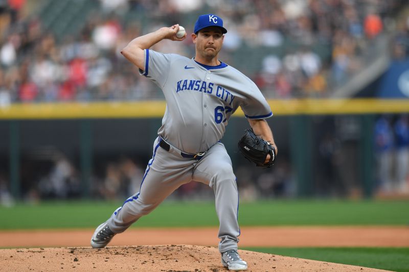 Jun 6, 2025; Chicago, Illinois, USA; Kansas City Royals starting pitcher Seth Lugo (67) pitches during the first inning against the Chicago White Sox at Rate Field. Mandatory Credit: Patrick Gorski-Imagn Images