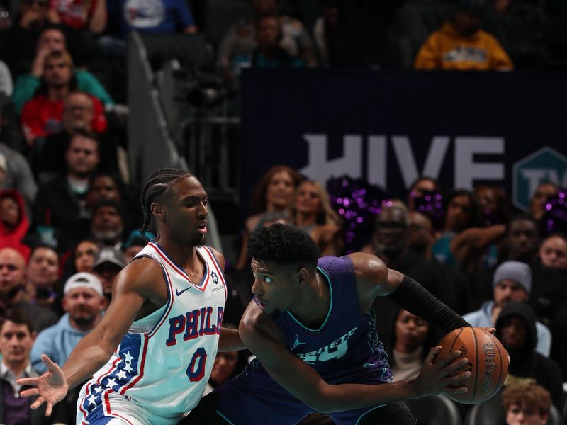 CHARLOTTE, NC - DECEMBER 3: Tyrese Maxey #0 of the Philadelphia 76ers plays defense during the game against the Charlotte Hornets during an NBA Emirates Cup game on December 3, 2024 at Spectrum Center in Charlotte, North Carolina. NOTE TO USER: User expressly acknowledges and agrees that, by downloading and or using this photograph, User is consenting to the terms and conditions of the Getty Images License Agreement. Mandatory Copyright Notice: Copyright 2024 NBAE (Photo by Kent Smith/NBAE via Getty Images)