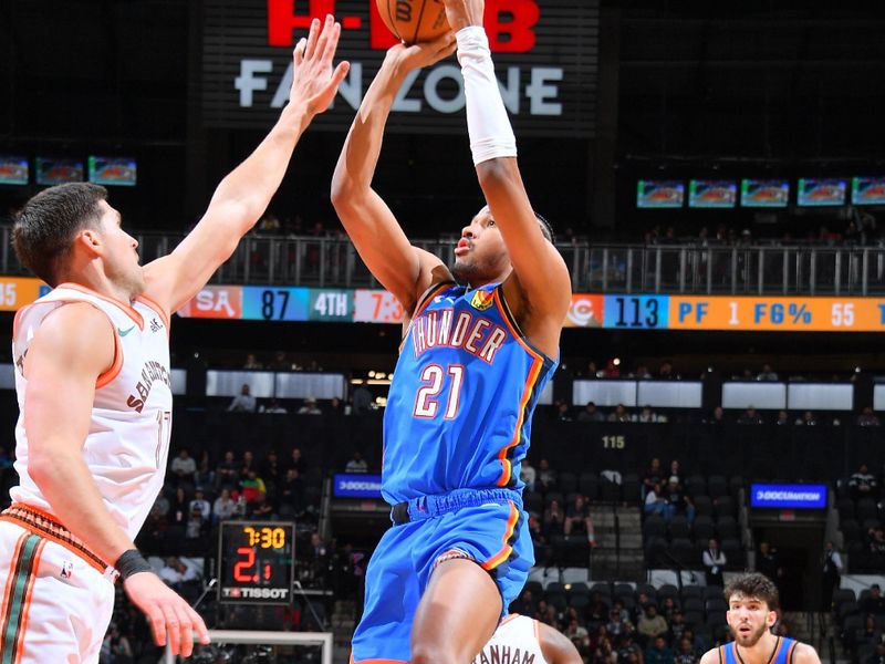 SAN ANTONIO, TX - JANUARY 24: Aaron Wiggins #21 of the Oklahoma City Thunder shoots the ball during the game against the San Antonio Spurs on January 24, 2024 at the Frost Bank Center in San Antonio, Texas. NOTE TO USER: User expressly acknowledges and agrees that, by downloading and or using this photograph, user is consenting to the terms and conditions of the Getty Images License Agreement. Mandatory Copyright Notice: Copyright 2024 NBAE (Photos by Michael Gonzales/NBAE via Getty Images)