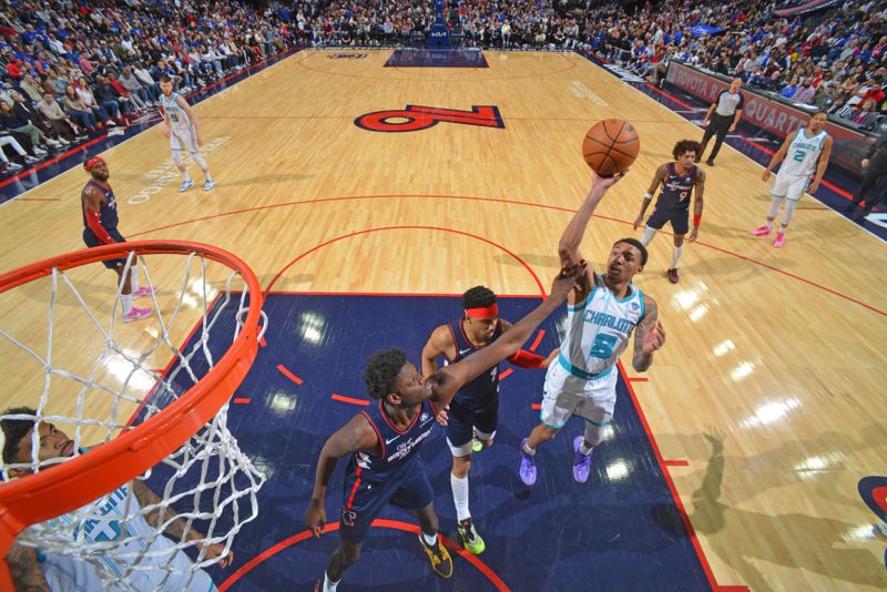 PHILADELPHIA, PA - MARCH 16: Nick Smith Jr. #8 of the Charlotte Hornets drives to the basket during the game against the Philadelphia 76ers on March 16, 2024 at the Wells Fargo Center in Philadelphia, Pennsylvania NOTE TO USER: User expressly acknowledges and agrees that, by downloading and/or using this Photograph, user is consenting to the terms and conditions of the Getty Images License Agreement. Mandatory Copyright Notice: Copyright 2024 NBAE (Photo by Jesse D. Garrabrant/NBAE via Getty Images)