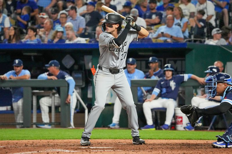 Jul 19, 2024; Kansas City, Missouri, USA; In his Major League debut, Chicago White Sox second baseman Brooks Baldwin (27) bats against the Kansas City Royals in the eighth inning at Kauffman Stadium. Mandatory Credit: Denny Medley-USA TODAY Sports