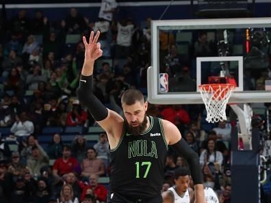 NEW ORLEANS, LA - JANUARY 2: Jonas Valanciunas #17 of the New Orleans Pelicans celebrates during the game against the Brooklyn Nets on January 2, 2024 at the Smoothie King Center in New Orleans, Louisiana. NOTE TO USER: User expressly acknowledges and agrees that, by downloading and or using this Photograph, user is consenting to the terms and conditions of the Getty Images License Agreement. Mandatory Copyright Notice: Copyright 2024 NBAE (Photo by Layne Murdoch Jr./NBAE via Getty Images)