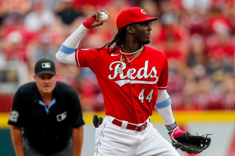 Aug 8, 2023; Cincinnati, Ohio, USA; Cincinnati Reds shortstop Elly De La Cruz (44) throws to first to get Miami Marlins second baseman Luis Arraez (not pictured) out in the fifth inning at Great American Ball Park. Mandatory Credit: Katie Stratman-USA TODAY Sports