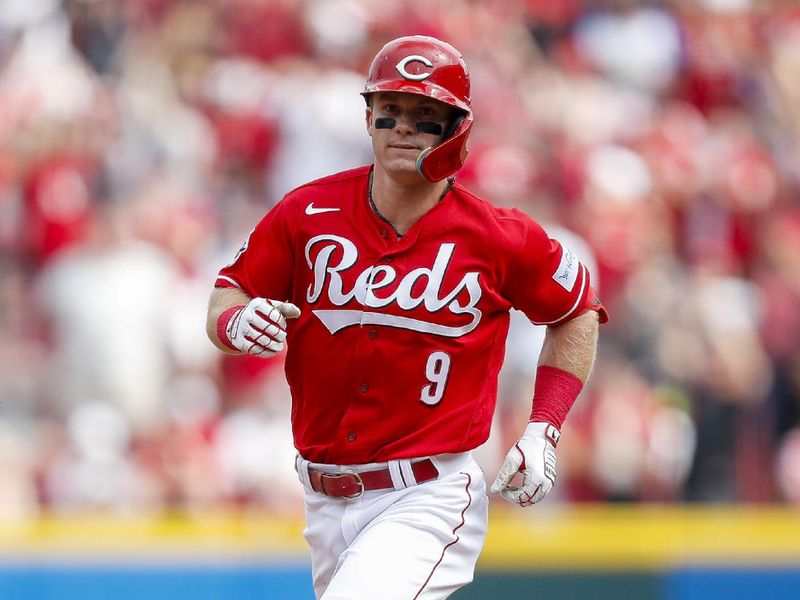 Jun 24, 2023; Cincinnati, Ohio, USA; Cincinnati Reds second baseman Matt McLain (9) runs the bases after hitting a two-run home run in the third inning against the Atlanta Braves at Great American Ball Park. Mandatory Credit: Katie Stratman-USA TODAY Sports