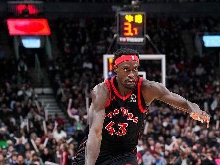 TORONTO, ON - DECEMBER 23: Pascal Siakam #43 of the Toronto Raptors drives against the Utah Jazz during the first half of their basketball game at the Scotiabank Arena on December 23, 2023 in Toronto, Ontario, Canada. NOTE TO USER: User expressly acknowledges and agrees that, by downloading and/or using this Photograph, user is consenting to the terms and conditions of the Getty Images License Agreement. (Photo by Mark Blinch/Getty Images)