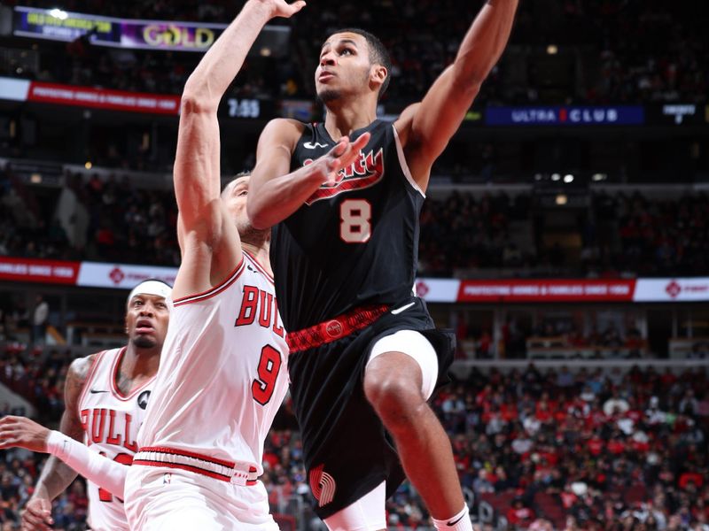 CHICAGO, IL - MARCH 18:  Kris Murray #8 of the Portland Trail Blazers drives to the basket during the game against the Chicago Bulls on March 18, 2024 at United Center in Chicago, Illinois. NOTE TO USER: User expressly acknowledges and agrees that, by downloading and or using this photograph, User is consenting to the terms and conditions of the Getty Images License Agreement. Mandatory Copyright Notice: Copyright 2024 NBAE (Photo by Jeff Haynes/NBAE via Getty Images)