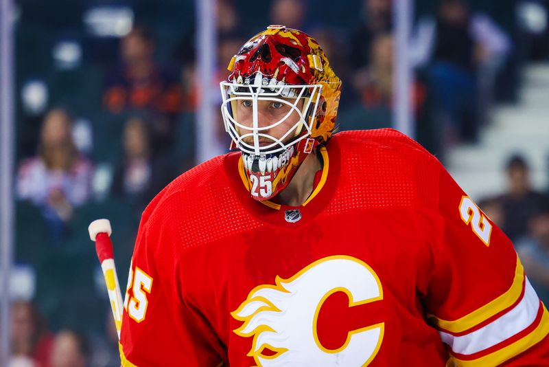 Sep 28, 2022; Calgary, Alberta, CAN; Calgary Flames goaltender Jacob Markstrom (25) during the second period against the Edmonton Oilers at Scotiabank Saddledome. Mandatory Credit: Sergei Belski-USA TODAY Sports