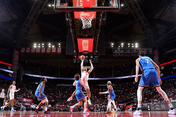 HOUSTON, TX - DECEMBER 6:   Dillon Brooks #9 of the Houston Rockets shoots the ball during the game against the Oklahoma City Thunder on December 6, 2023 at the Toyota Center in Houston, Texas. NOTE TO USER: User expressly acknowledges and agrees that, by downloading and or using this photograph, User is consenting to the terms and conditions of the Getty Images License Agreement. Mandatory Copyright Notice: Copyright 2023 NBAE (Photo by Michael Gonzales/NBAE via Getty Images)