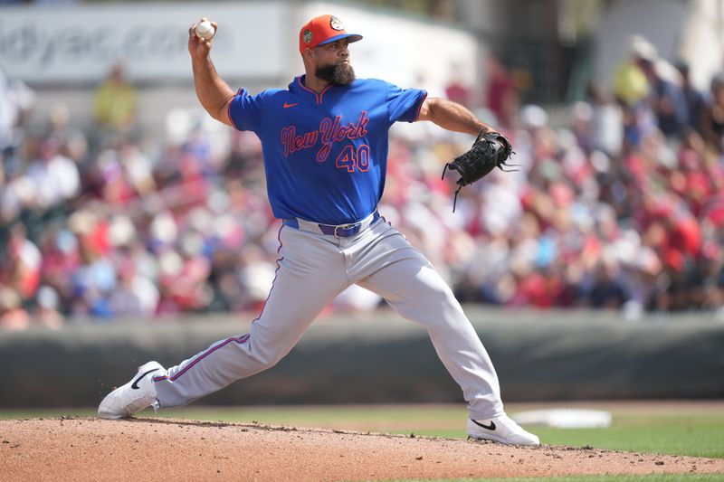 Mar 7, 2026; Jupiter, Florida, USA;  New York Mets pitcher Luis García (40) pitches in the fourth inning against the St. Louis Cardinals at Roger Dean Chevrolet Stadium. Mandatory Credit: Jim Rassol-Imagn Images