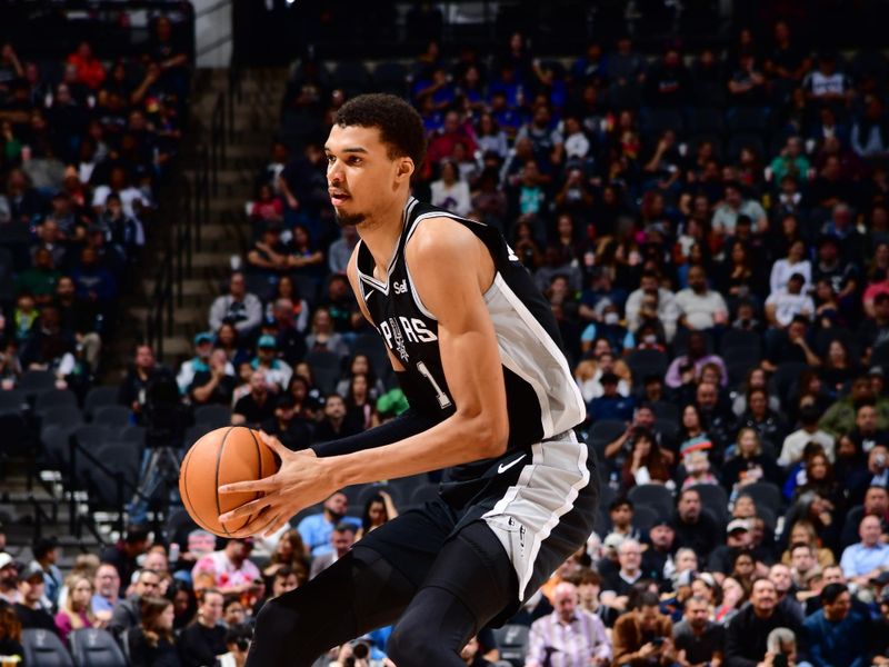 San Antonio Spurs Look to Julian Champagnie as They Face New Orleans Pelicans