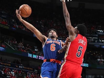 NEW ORLEANS, LA - OCTOBER 28: Quentin Grimes #6 of the New York Knicks drives to the basket during the game against the New Orleans Pelicans on October 28, 2023 at the Smoothie King Center in New Orleans, Louisiana. NOTE TO USER: User expressly acknowledges and agrees that, by downloading and or using this Photograph, user is consenting to the terms and conditions of the Getty Images License Agreement. Mandatory Copyright Notice: Copyright 2023 NBAE (Photo by Layne Murdoch Jr./NBAE via Getty Images)