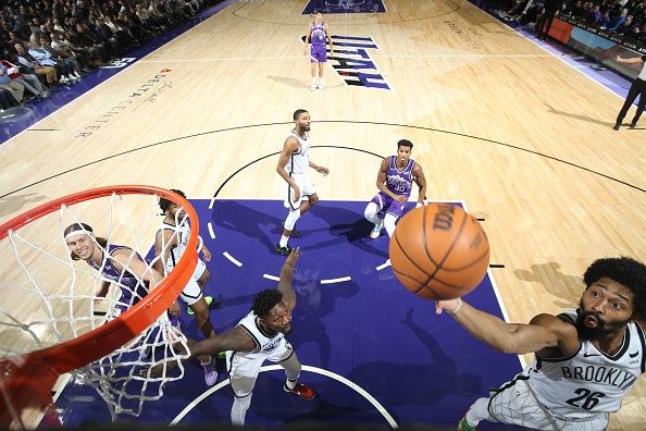 SALT LAKE CITY, UT - DECEMBER 18: Spencer Dinwiddie #26 of the Brooklyn Nets shoots the ball during the game against the Utah Jazz on December 18, 2023 at vivint.SmartHome Arena in Salt Lake City, Utah. NOTE TO USER: User expressly acknowledges and agrees that, by downloading and or using this Photograph, User is consenting to the terms and conditions of the Getty Images License Agreement. Mandatory Copyright Notice: Copyright 2023 NBAE (Photo by Melissa Majchrzak/NBAE via Getty Images)