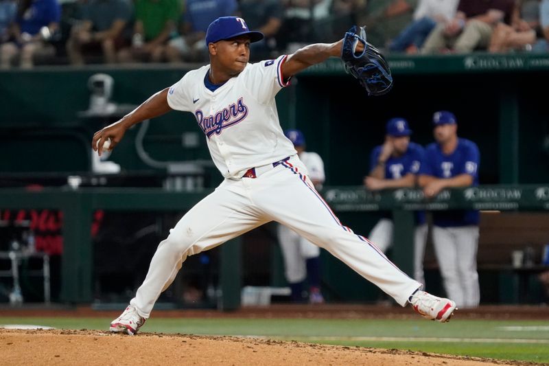 Jul 22, 2024; Arlington, Texas, USA; Texas Rangers relief pitcher Jose Leclerc (25) throws to the plate during the sixth inning against the Chicago White Sox at Globe Life Field. Mandatory Credit: Raymond Carlin III-USA TODAY Sports