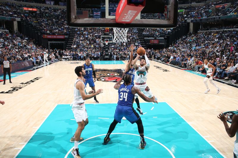 MEMPHIS, TN - OCTOBER 26: Scotty Pippen Jr. #1 of the Memphis Grizzlies shoots the ball during the game against the Orlando Magic on October 26, 2024 at FedExForum in Memphis, Tennessee. NOTE TO USER: User expressly acknowledges and agrees that, by downloading and or using this photograph, User is consenting to the terms and conditions of the Getty Images License Agreement. Mandatory Copyright Notice: Copyright 2024 NBAE (Photo by Joe Murphy/NBAE via Getty Images)