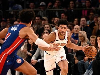 NEW YORK, NY - NOVEMBER 30: Quentin Grimes #6 of the New York Knicks handles the ball during the game against the Detroit Pistons on November 30, 2023 at Madison Square Garden in New York City, New York.  NOTE TO USER: User expressly acknowledges and agrees that, by downloading and or using this photograph, User is consenting to the terms and conditions of the Getty Images License Agreement. Mandatory Copyright Notice: Copyright 2023 NBAE  (Photo by David Dow/NBAE via Getty Images)