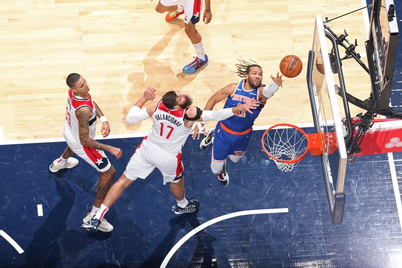WASHINGTON, DC -? OCTOBER 18: Jalen Brunson #11 of the New York Knicks drives to the basket during the game against the Washington Wizards on October 18, 2024 at Capital One Arena in Washington, DC. NOTE TO USER: User expressly acknowledges and agrees that, by downloading and or using this Photograph, user is consenting to the terms and conditions of the Getty Images License Agreement. Mandatory Copyright Notice: Copyright 2024 NBAE (Photo by Stephen Gosling/NBAE via Getty Images)