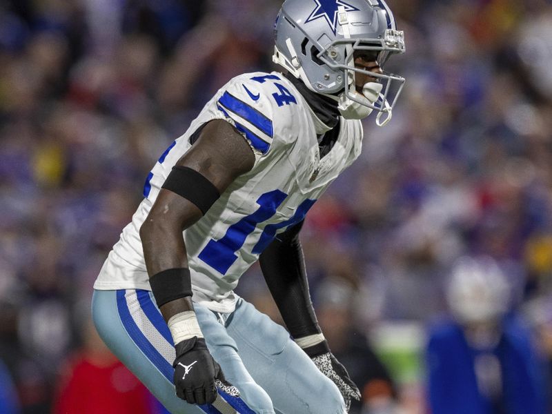 Dallas Cowboys linebacker Markquese Bell (14) against the Buffalo Bills in an NFL football game, Sunday, Dec. 17, 2023, in Orchard Park, NY. Bills defeated the Cowboys 31-10.(AP Photo/Jeff Lewis)