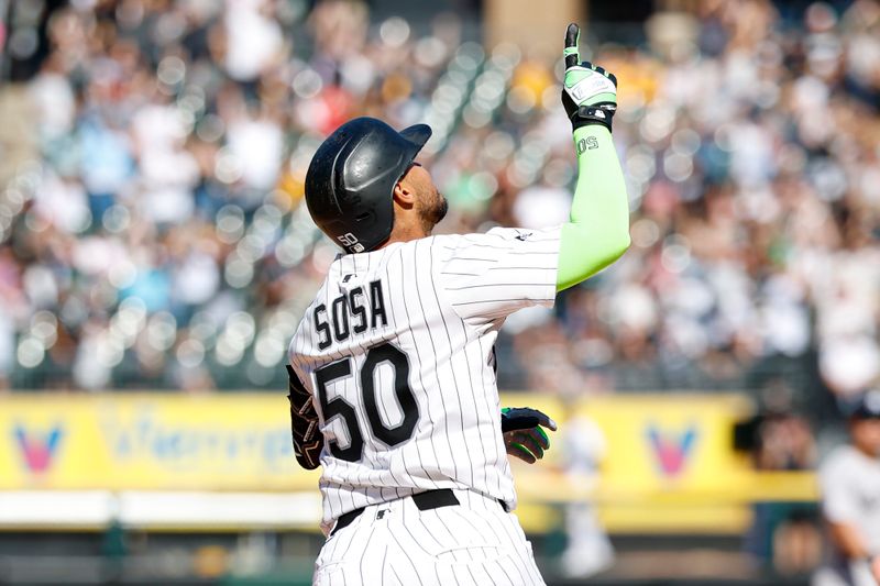 Aug 31, 2025; Chicago, Illinois, USA; Chicago White Sox first baseman Lenyn Sosa (50) rounds the bases after hitting a solo home run against the New York Yankees during the eight inning at Rate Field. Mandatory Credit: Kamil Krzaczynski-Imagn Images