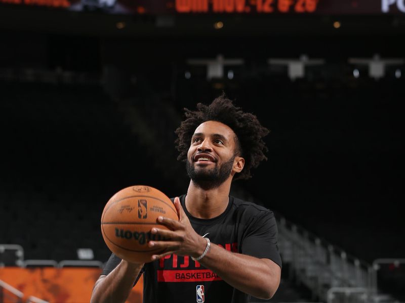 MILWAUKEE, WI -  NOVEMBER 2: Braxton Key #8 of the Detroit Pistons warms up before the game against the Milwaukee Bucks on November 2, 2022 at the Fiserv Forum Center in Milwaukee, Wisconsin. NOTE TO USER: User expressly acknowledges and agrees that, by downloading and or using this Photograph, user is consenting to the terms and conditions of the Getty Images License Agreement. Mandatory Copyright Notice: Copyright 2022 NBAE (Photo by Gary Dineen/NBAE via Getty Images).