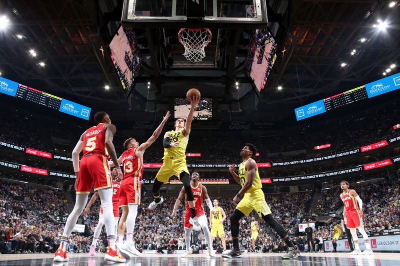 SALT LAKE CITY, UT - FEBRUARY 3: Lauri Markkanen #23 of the Utah Jazz drives to the basket during the game against the Atlanta Hawks on February 3, 2023 at vivint.SmartHome Arena in Salt Lake City, Utah. NOTE TO USER: User expressly acknowledges and agrees that, by downloading and or using this Photograph, User is consenting to the terms and conditions of the Getty Images License Agreement. Mandatory Copyright Notice: Copyright 2023 NBAE (Photo by Melissa Majchrzak/NBAE via Getty Images)