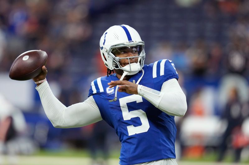 Indianapolis Colts quarterback Anthony Richardson (5) throws before an NFL football game against the Chicago Bears Sunday, Sept. 22, 2024, in Indianapolis. (AP Photo/Darron Cummings)